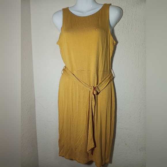 Calvin Klein Mustard Yellow Midi Dress - Picture 1 of 10